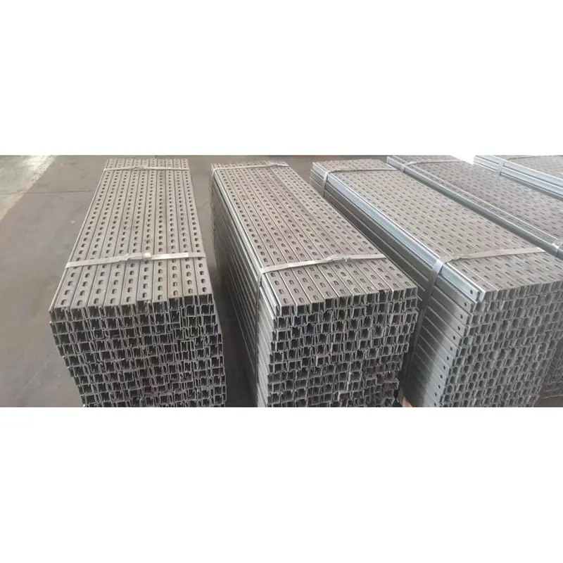 Struttura in Acciaio Rivestito in Zinco-Alluminio-Magnesio